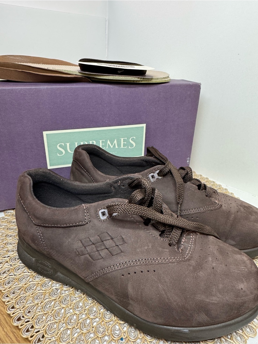 Supreme Women’s 8xw Marathon Brown Casual Lace-Up Shoes